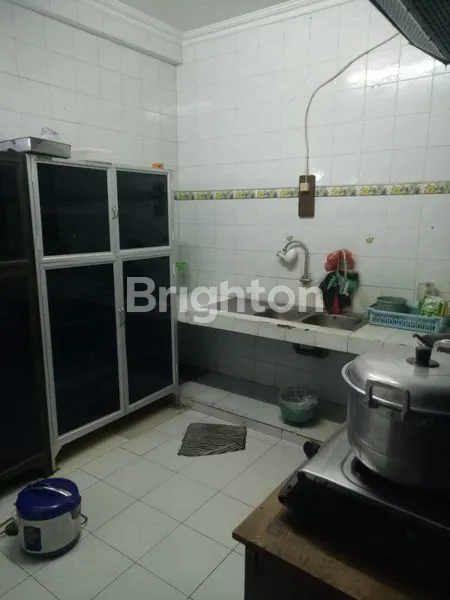 image RUMAH 2 LT DI JL OGAN WONOKROMO SURABAYA  (6)
