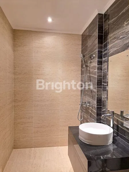 image RUMAH 2 LANTAI BRAND NEW FULLY FURNISHED MEWAH DI KAWASAN SCIENTIA GADING SERPONG (7)