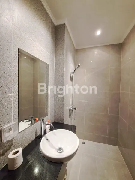 image RUMAH 2 LANTAI BRAND NEW FULLY FURNISHED MEWAH DI KAWASAN SCIENTIA GADING SERPONG (8)