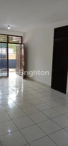 image RUMAH DI DARMO HARAPAN INDAH  (5)