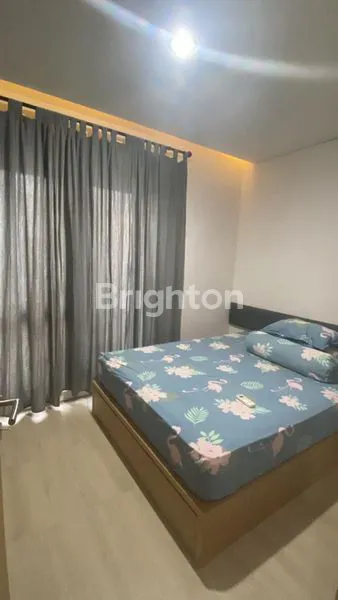 image RUMAH MODERN MINIMALIS 2 1/2 LANTAI (2)