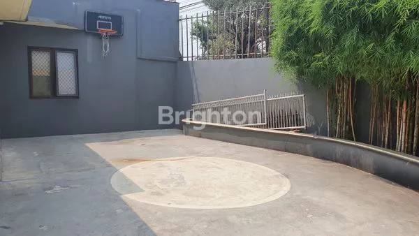 image RUMAH SEMANAN INDAH JAKARTA BARAT (6)