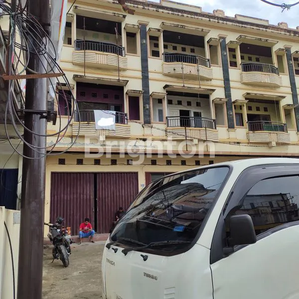 image RUKO 3 LANTAI DISEWAKAN DI JALAN RAYA WAHAB SYAHRANI (1)