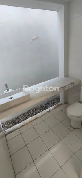 image RUMAH DESAIN MODERN & SIAP HUNI (7)