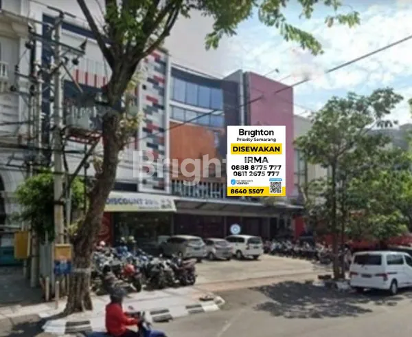 RUKO 3 LANTAI DI TENGAH KOTA