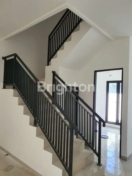 image TURUN HARGA !! NIRWANA EXECUTIVE BARU GRESSS, ROW JALAN 3,5 MOBIL (2)