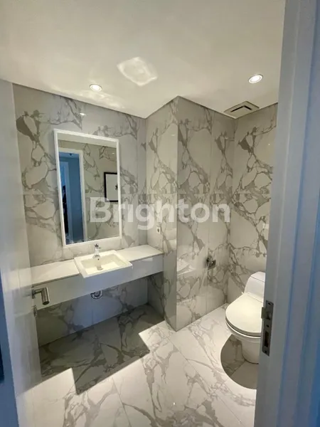 image THE VOILA LUXURY APARTEMEN CIPUTRA WORLD SIAP HUNI SUDAH FURNISH LUXURY (8)