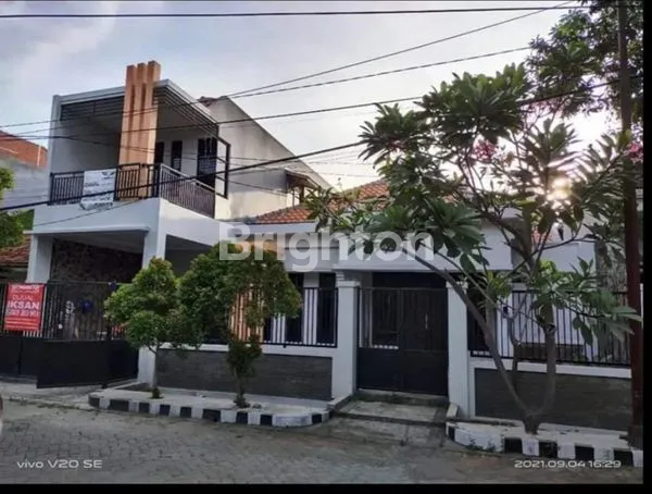 image RUMAH READY BERSIH, MEDOKAN ASRI BARAT (1)