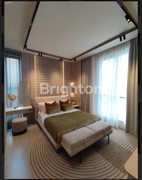 image RUMAH BARU DESIGN BY HONGKONG LAND SUVARNA SUTERA LEBAR 7 CIKUPA TANGERANG (5)