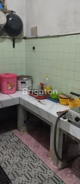 image RUMAH SALON 2 LANTAI DEKAT PASAR TRADISIONAL DI DEPOK (3)