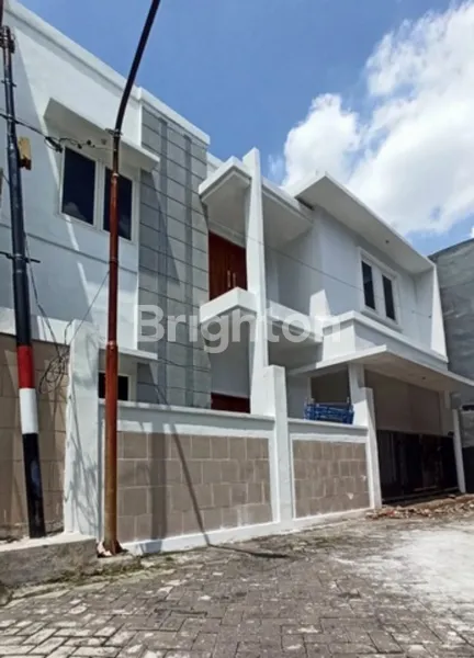 image RUMAH KOS KALIJUDAN BARAT DEKAT UWM, UNAIR, GALAXY MALL (1)