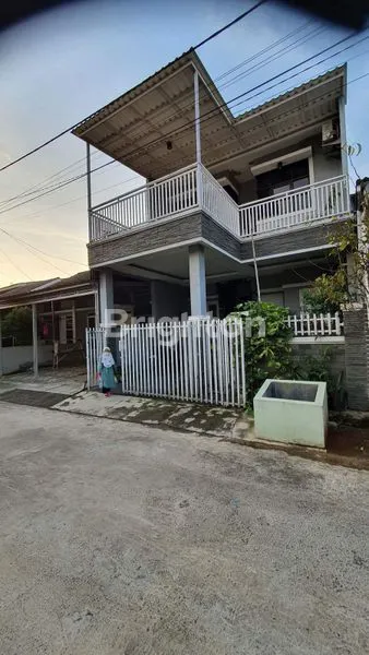 image RUMAH CANTIK NYAMAN SIAP HUNI DEKAT TOL DAN STASIUN (1)