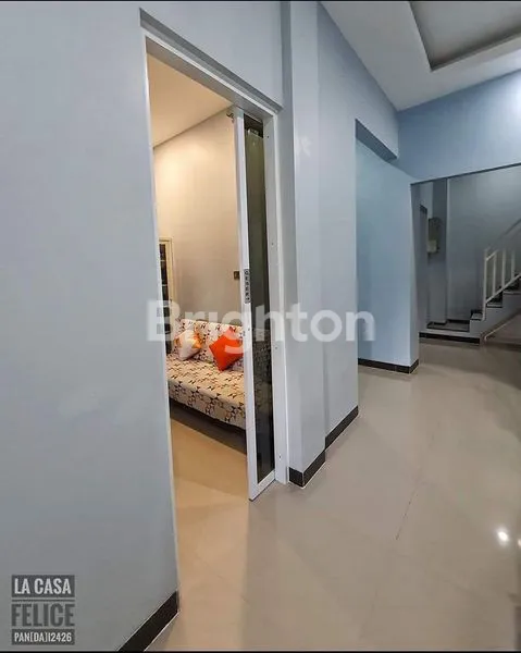 image RUMAH CANTIK NYAMAN SIAP HUNI DEKAT TOL DAN STASIUN (7)