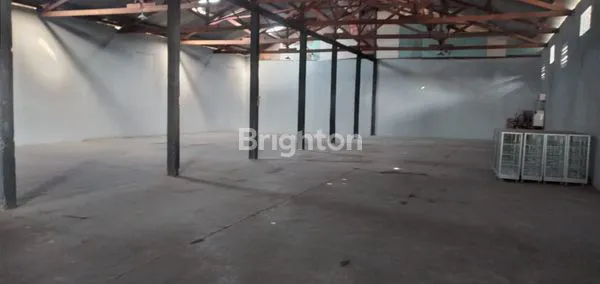 image GUDANG GAWOK AKSES CONTAINER ROW JALAN BESAR (3)