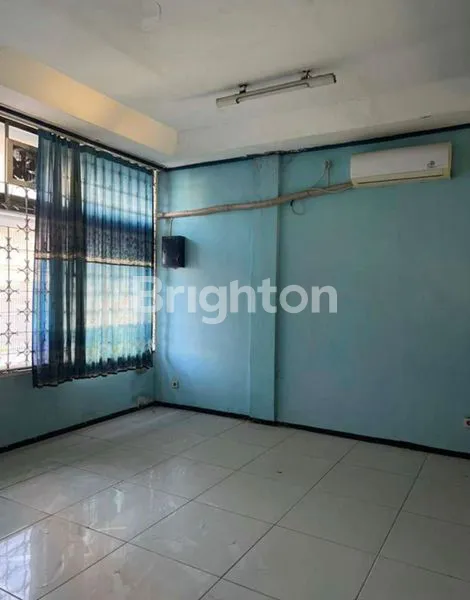 image RUKO DARMO PARK 2,5 LANTAI COCOK UNTUK KANTOR LOKASI PERKANTORAN DAN BANK (2)