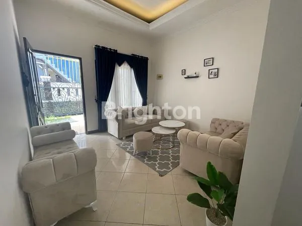 image RUMAH 2 LANTAI STRATEGIS DEKAT PINTU TOLL (4)