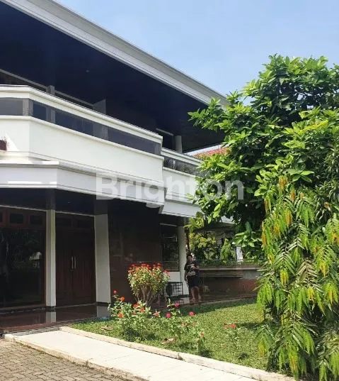 image RUMAH BAGUS ROW LEBAR SURABAYA BARAT (3)