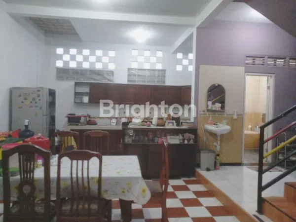 image RUMAH DI GRIYA TROPODO SIDOARJO (8)