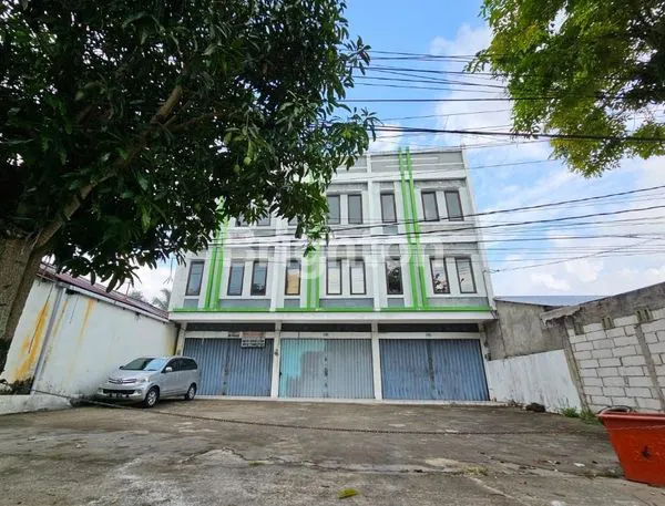 image RUKO 3 LANTAI PINGGIR JALAN DI GUNUNG BAKARAN (6)