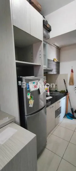 image PUNCAK KERTAJAYA. SEMI FURNITURE YANG NEMPEL (2)