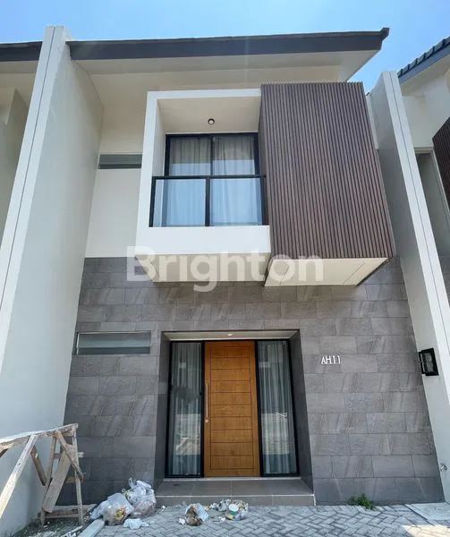 image RUMAH 2 LT DI CENTRAL PARK JUANDA SIDOARJO FULL FURNISH DEKAT TOL DAN BANDARA (1)