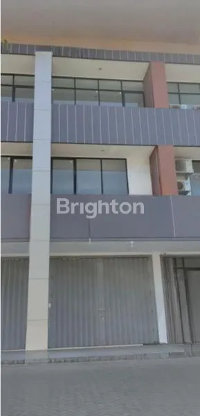 image RUKO 3 LANTAI, LOKASI STRATEGIS, NOL JALAN, COCOK UNTUK KANTOR, BANK ATAU KULINER, DAERAH PONDOK TJANDRA (1)