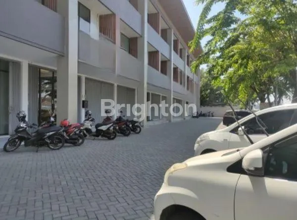 image RUKO 3 LANTAI, LOKASI STRATEGIS, NOL JALAN, COCOK UNTUK KANTOR, BANK ATAU KULINER, DAERAH PONDOK TJANDRA (2)