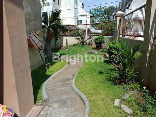 image RUMAH MEWAH KEBRAON INDAH (4)