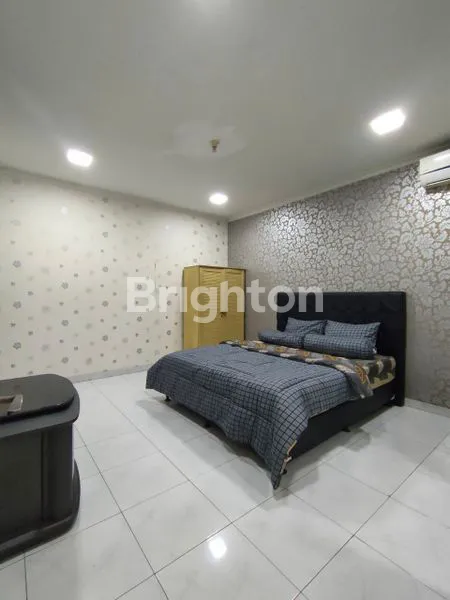 image RUMAH SIAP HUNI FULL RENOVASI DAN STRATEGIS DEKAT KE TENGAH KOTA (5)