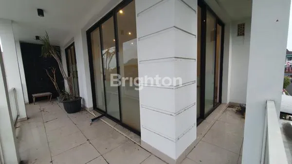 image RUMAH KANTOR 2 LANTAI 170 M2 DI KEL PURWANTORO, KEC BLIMBING, KOTA MALANG (2)