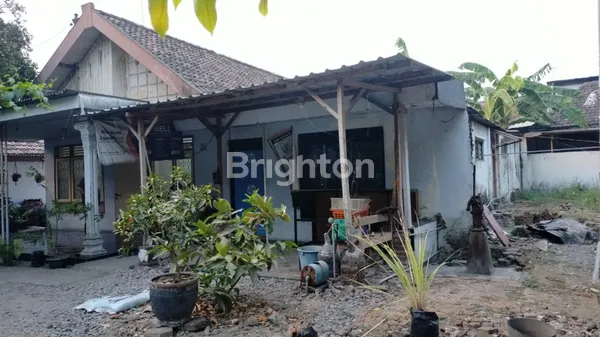 RUMAH 1 LANTAI DEKAT TOL TRANSJAWA, 0 JALAN RAYA JL. WATUDAKON, PULOWETAN MOJOKERTO