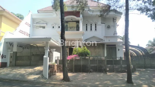 image TURUN HARGA - RUMAH MEGAH 2 LANTAI DI KAWASAN EXCLUSIVE MALANG (2)