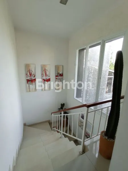 image RUMAH CANTIK TERAWAT SIAP HUNI BANDUNG UTARA DEKAT DENGAN KAMPUS POLBAN (3)