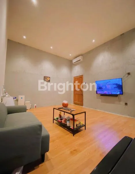 image RUMAH PETUKANGAN UTARA, PESANGGRAHAN, 2 LANTAI, BEBAS BANJIR, COCOK UNTUK KANTOR, CLOUD KITCHEN, KONVEKSI, STUDIO MUSIK, SMART OFFICE, PABRIK (5)