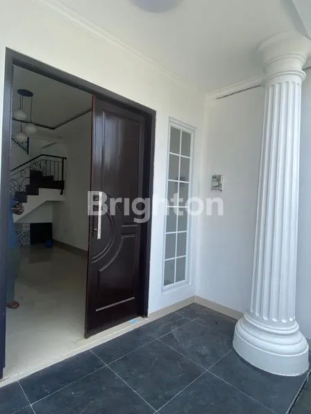 image RUMAH CLASSIC MODERN LUX SANGAT CANTIK (2)