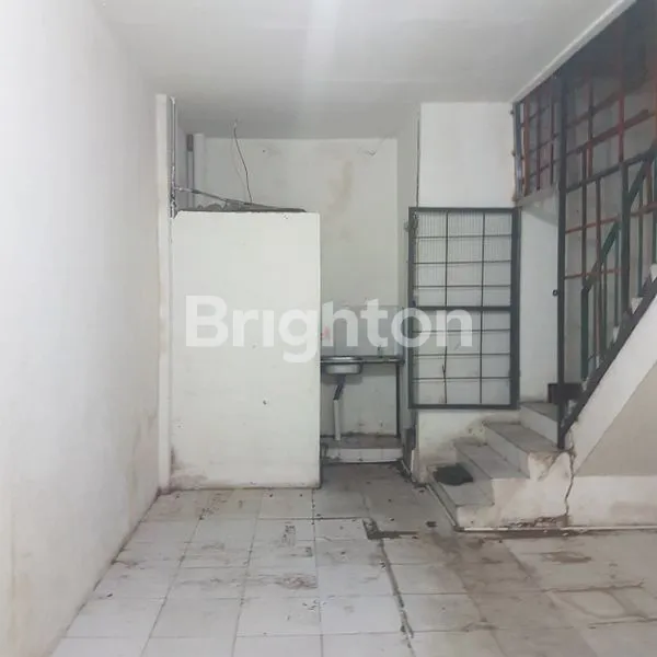 image RUKO 5 LANTAI STRATEGIS DI JALAN UTAMA (JEMBATAN LIMA) (3)