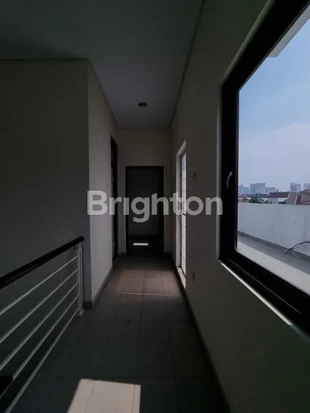 image RUMAH BARU DIJUAL 3 LANTAI DI SUNTER AGUNG PERMAI (4)