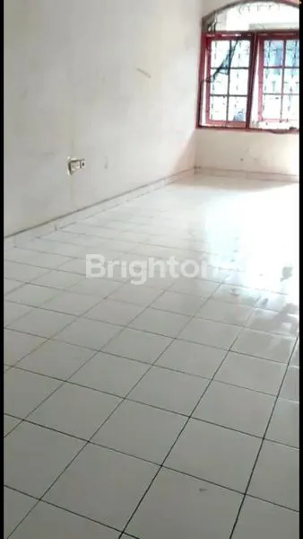 image RUMAH MINIMALIS STANDAR LOKASI STRATEGIS DI PUSAT KELAPA GADING JAKARTA UTARA (5)