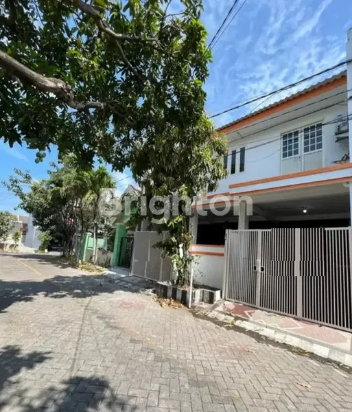 image RUMAH SIAP HUNI BARU DI WIGUNA, DEKAT UPN DAN MERR (1)