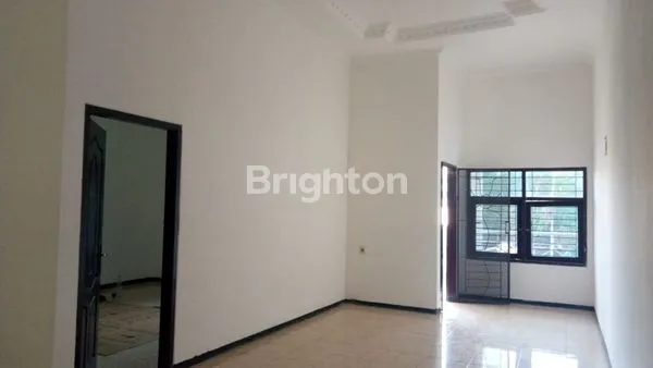 image RUMAH LUAS 2 LT DI BENDUL MERISI SURABAYA (3)