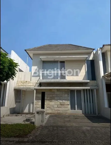 image RUMAH MINIMALIS ROYAL RESIDENCE SEMI FURNISED CLUSTER GREENWICH SIAP HUNI WIYUNG SURABAYA BARAT PAKUWON MALL (1)