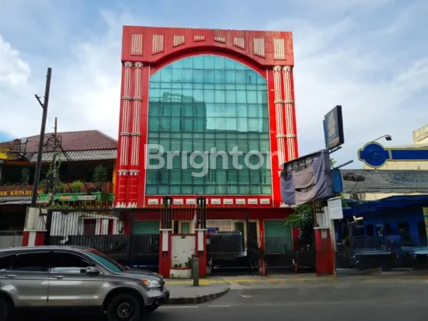 image RUKO DEPAN JALAN RAYA SETIABUDI JAKARTA SELATAN DIAREA KOMERSIAL COCOK BUAT SEGALA USAHA  (1)