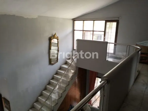 image RUMAH INTERCON KEBON JERUK (4)