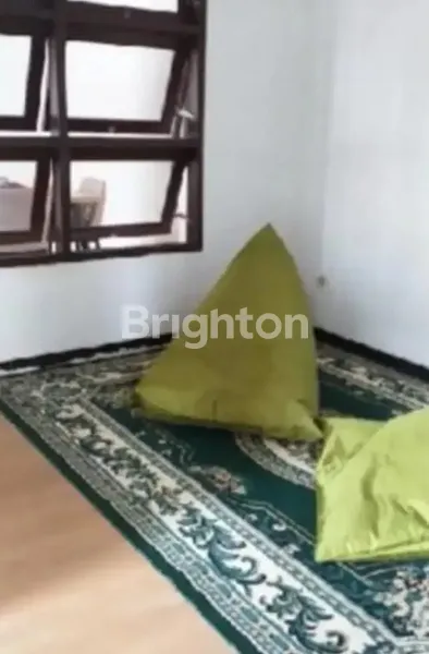 image RUMAH MINIMALIS HOOK DI KETINTANG, LOKASI STRATEGIS  (6)