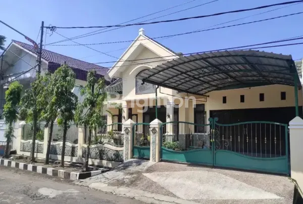 image RUMAH SECOND BAGUS DI RUNGKUT, DEKAT MERR (1)
