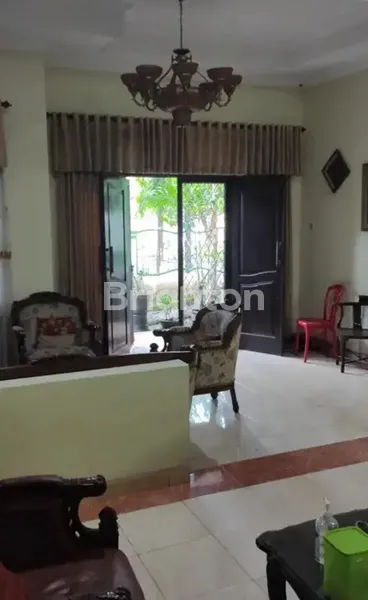 image RUMAH SECOND BAGUS DI RUNGKUT, DEKAT MERR (3)