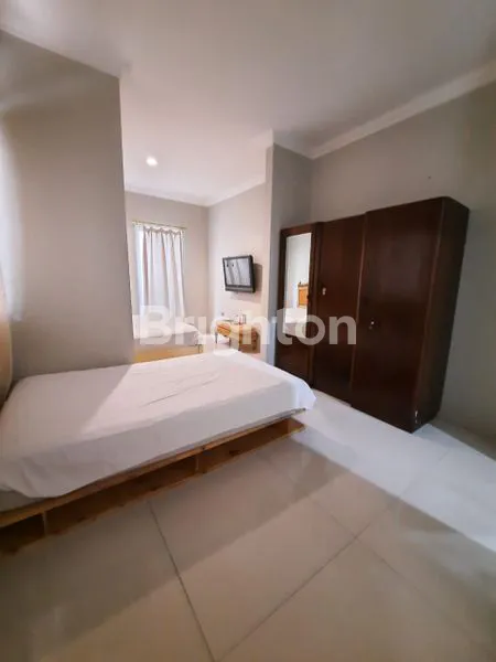 image RUMAH DI TAMAN GIRI LOKA (1)