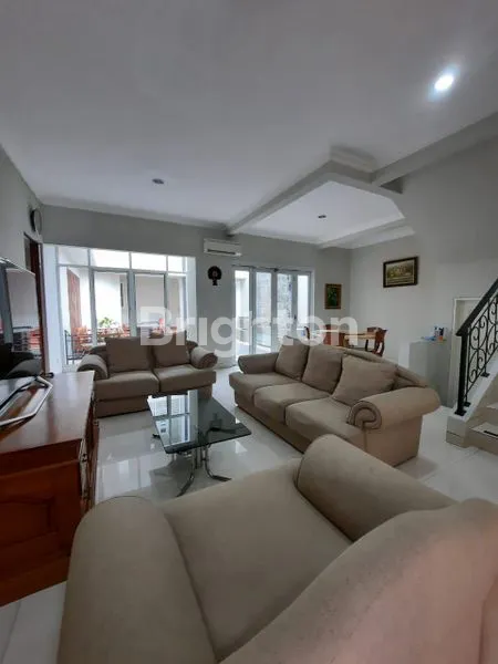 image RUMAH DI TAMAN GIRI LOKA (7)