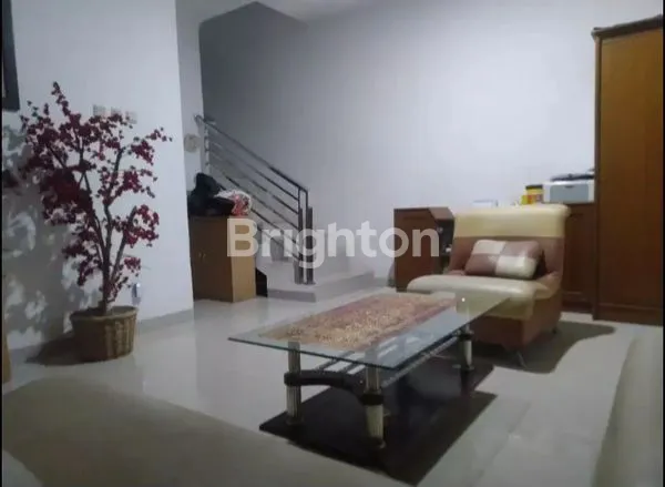 image RUMAH HOOK 2 LANTAI SEJUK DAN ASRI DI CIMAHI UTARA KOMPLEK GRIYA ASRI CAHAYA CIPAGERAN (2)