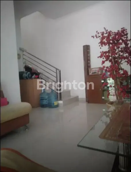 image RUMAH HOOK 2 LANTAI SEJUK DAN ASRI DI CIMAHI UTARA KOMPLEK GRIYA ASRI CAHAYA CIPAGERAN (4)